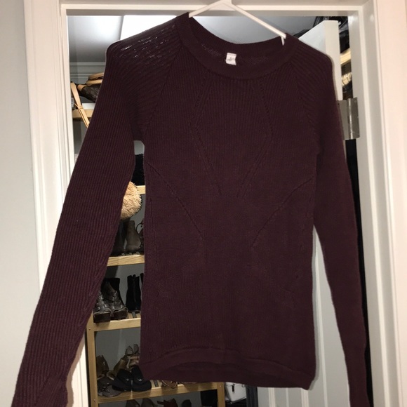 lululemon athletica Sweaters - Lululemon burgundy sweater size 4 lululemon athletica Sweaters - Lululemon burgundy sweater size 4